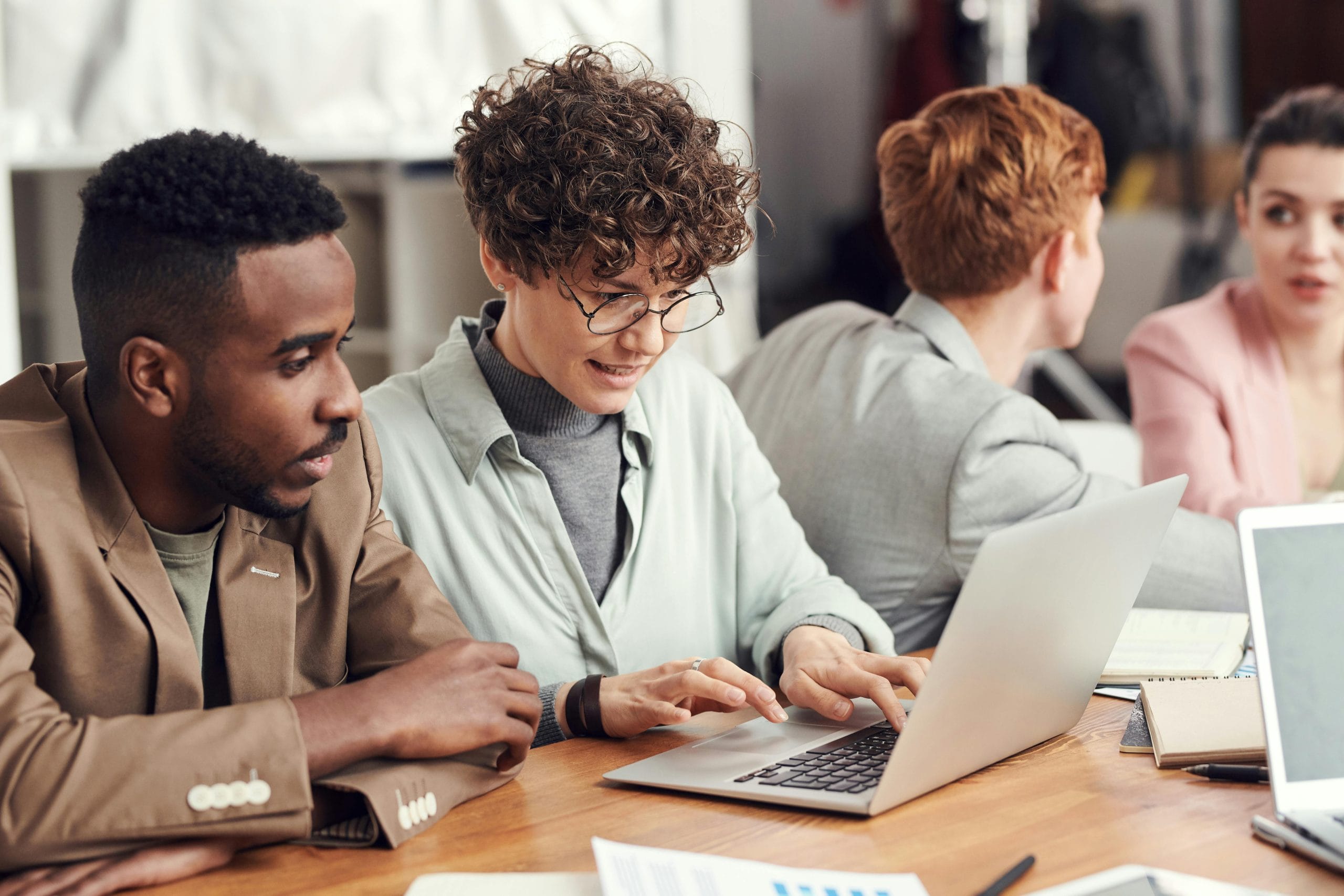 Cómo validar tu idea de negocio con Lean Startup: guía completa para emprendedores